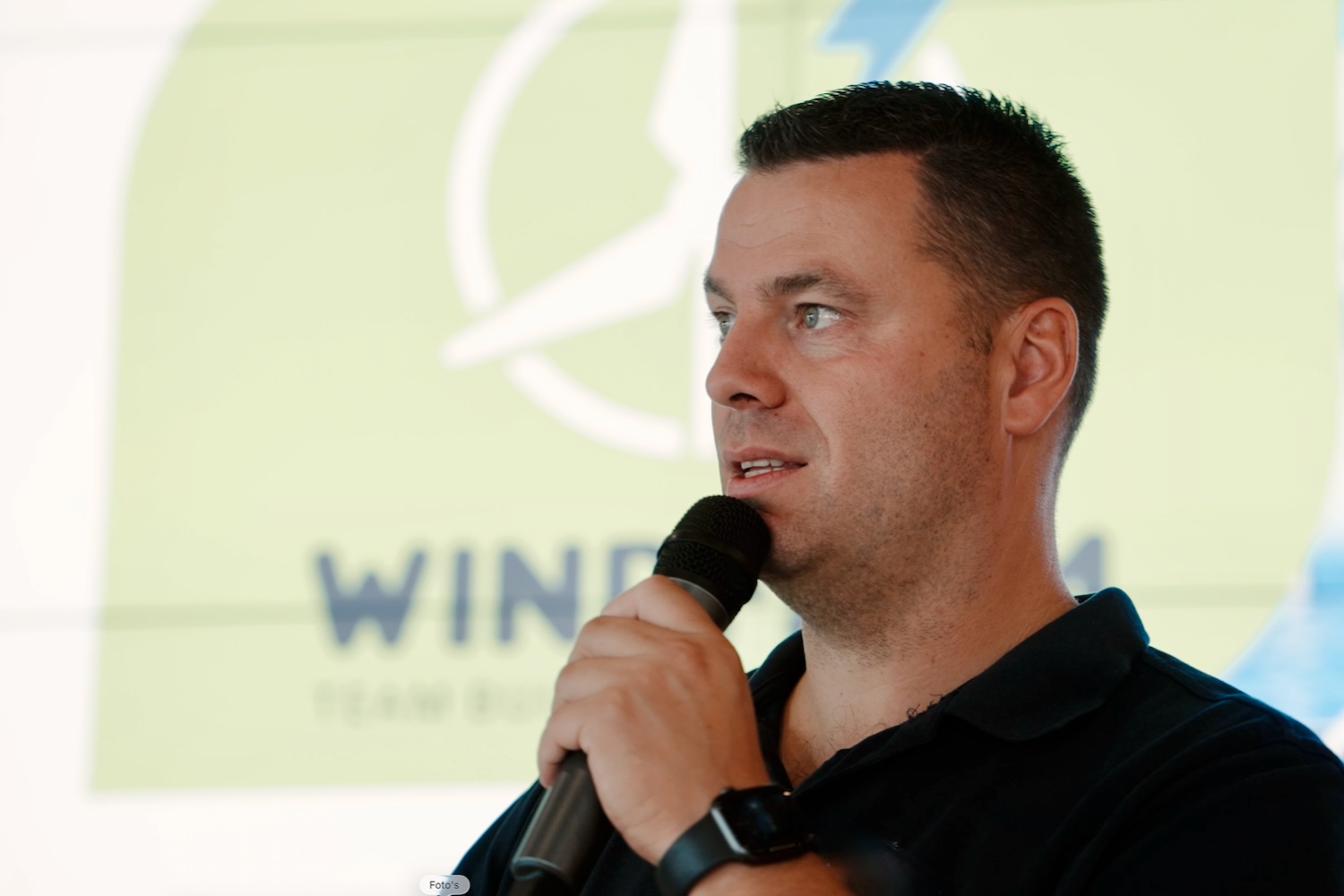 Hans Vanooteghem host een teambuilding